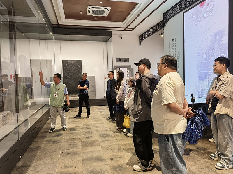 1749016761179478.jpg 2.jpg